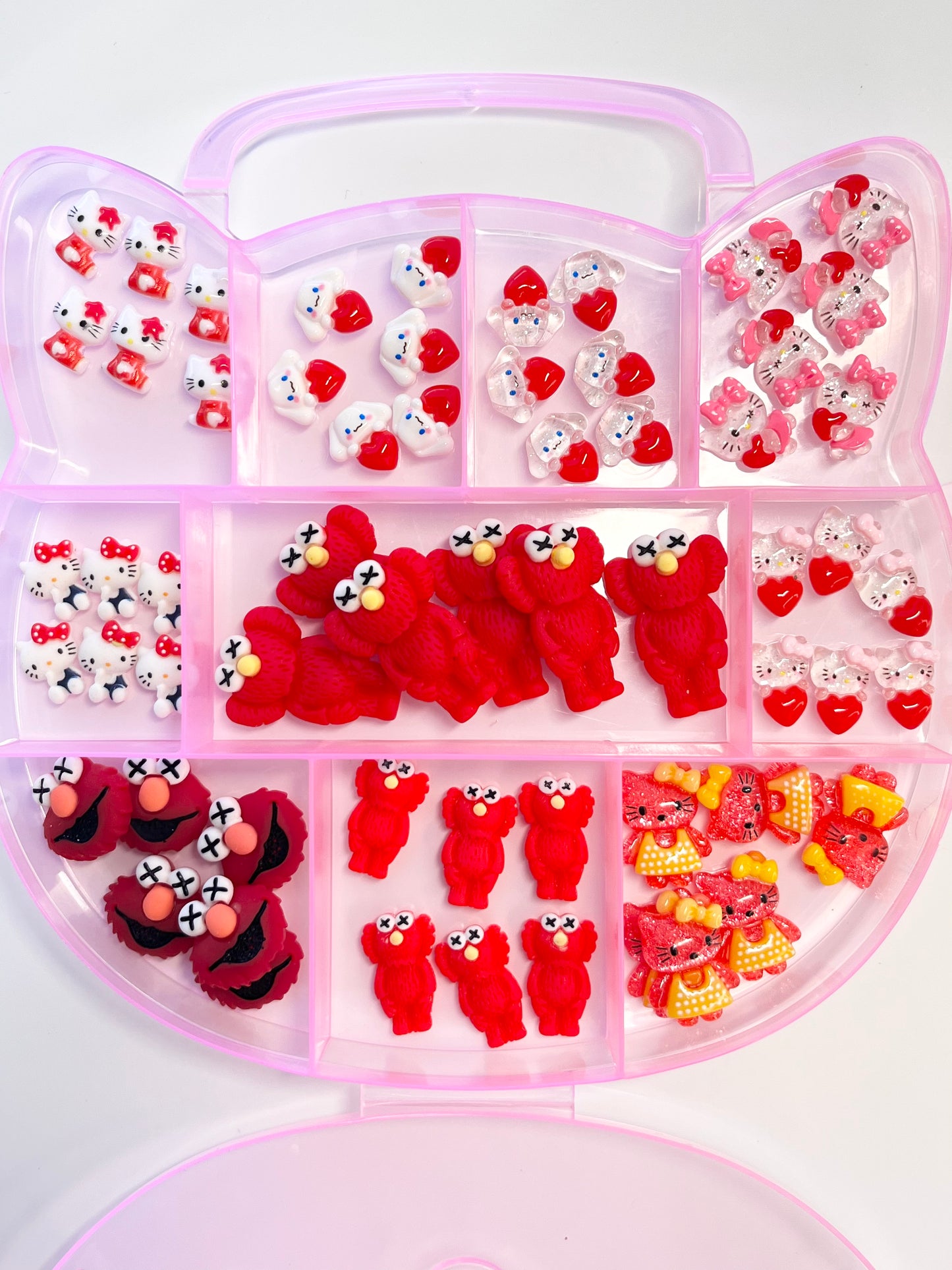 Red Love Me Sanrio Mix Set